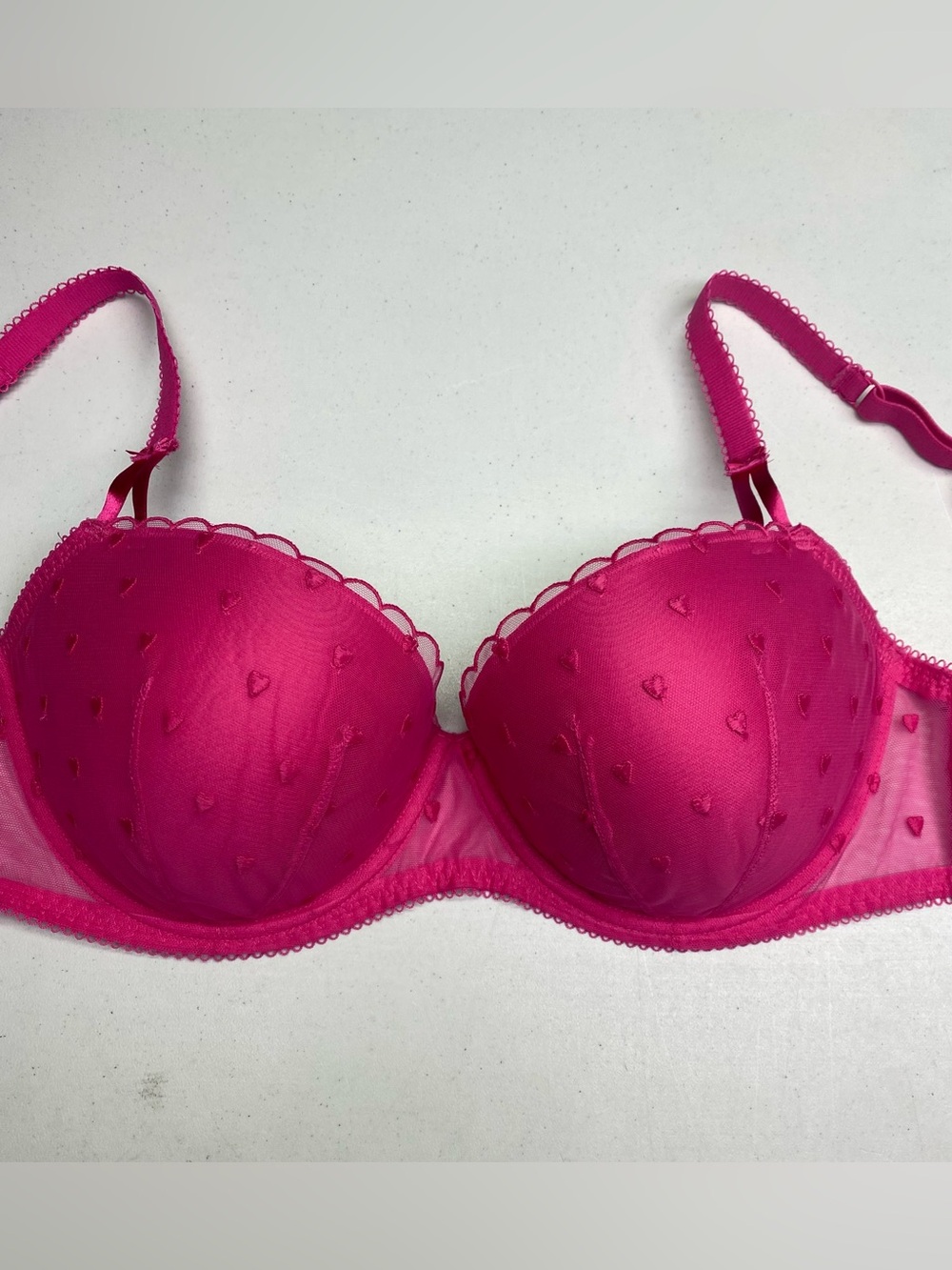 NWOT PINK by VS PNK Lightly Lined Underwire, 36DD *P1066